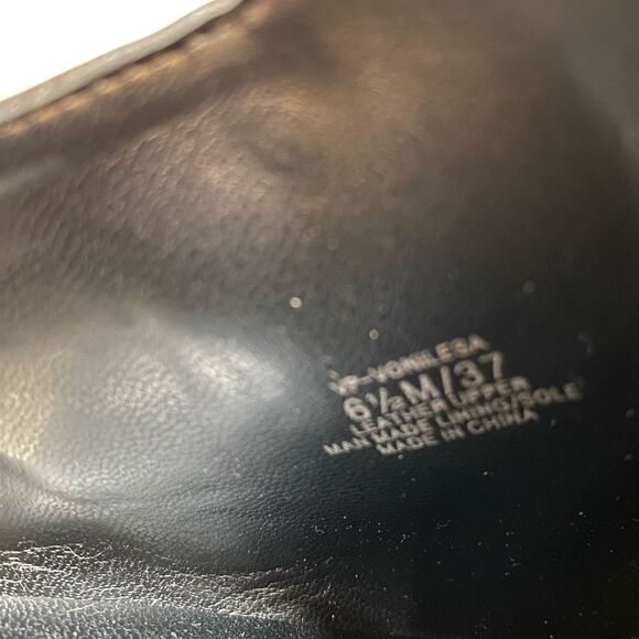 Vince Camuto Vonilesa Black Leather Bootie Women Size 6.5 - Picture 8 of 9